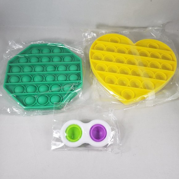 Pop it Toy Fidgit Bundle Push Bubble Sensory Stress Relief 2 + Keychain NIP - Picture 2 of 6